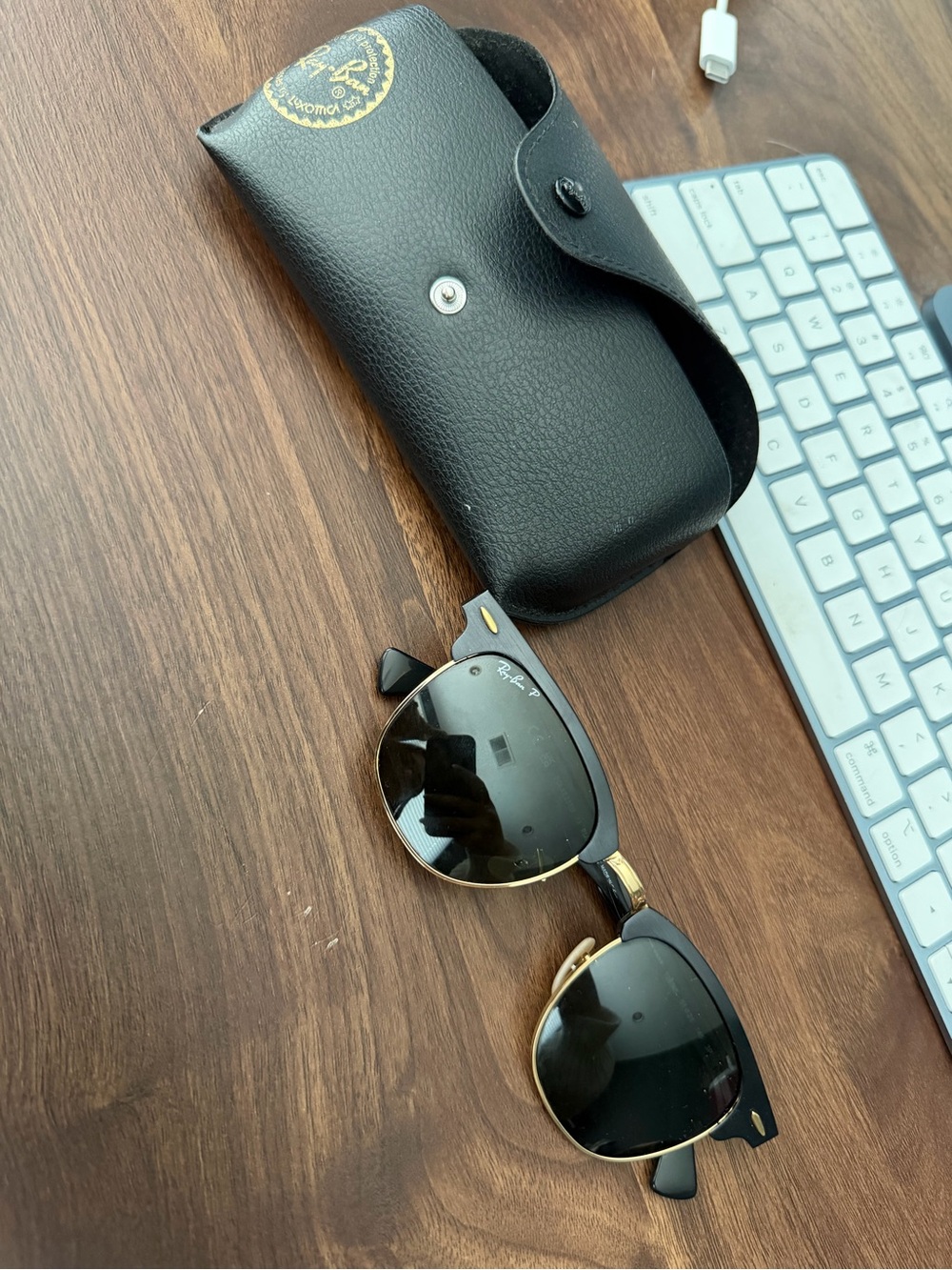 Ray-Ban Men's Black and Gold Sunglasses with Black Case